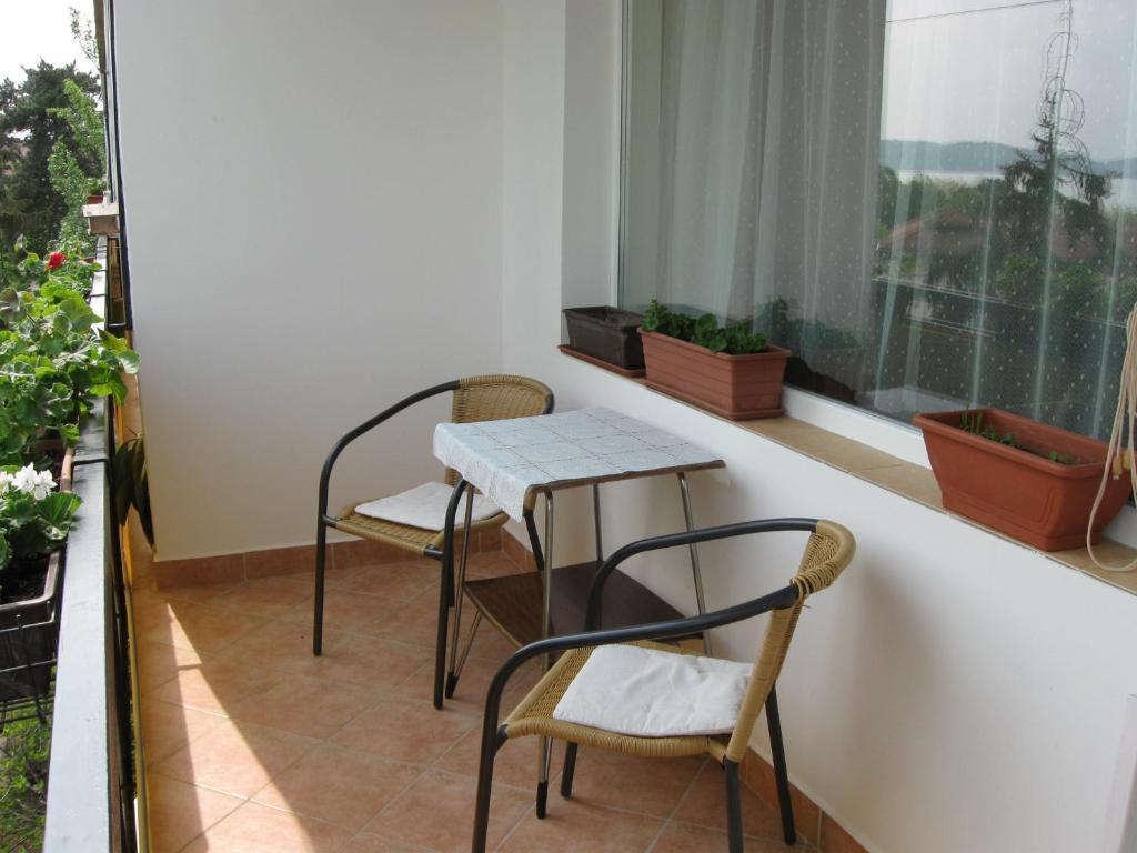 Liliom Apartments Balatonfuered Номер фото