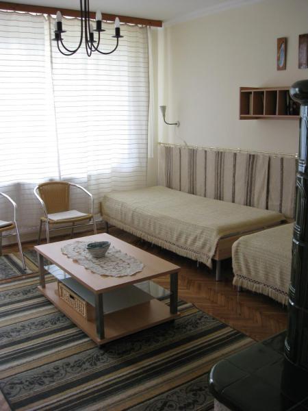 Liliom Apartments Balatonfuered Екстер'єр фото